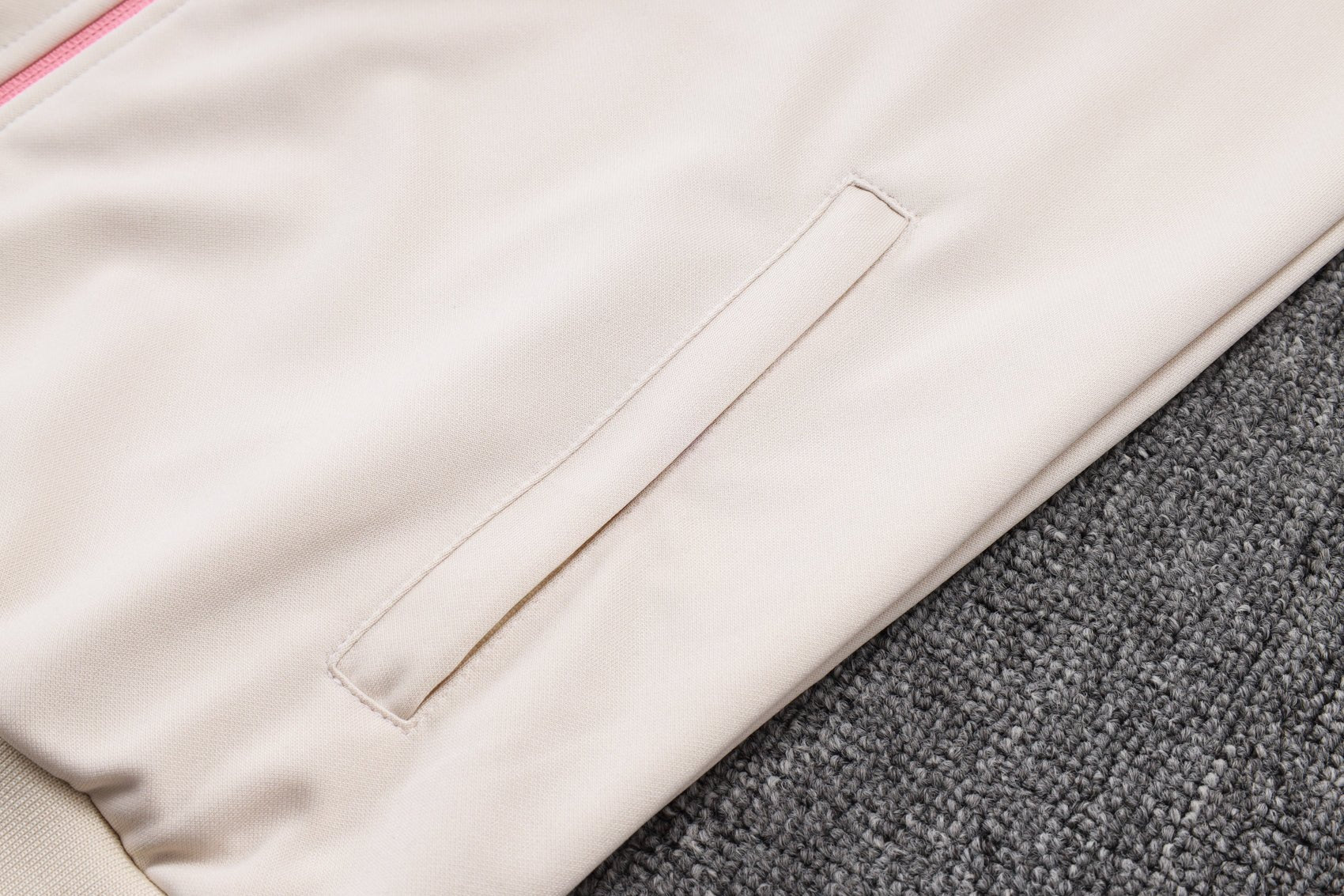 FC Barcelona Tracksuit 2025/2026 Pink Edition - 11Dropz