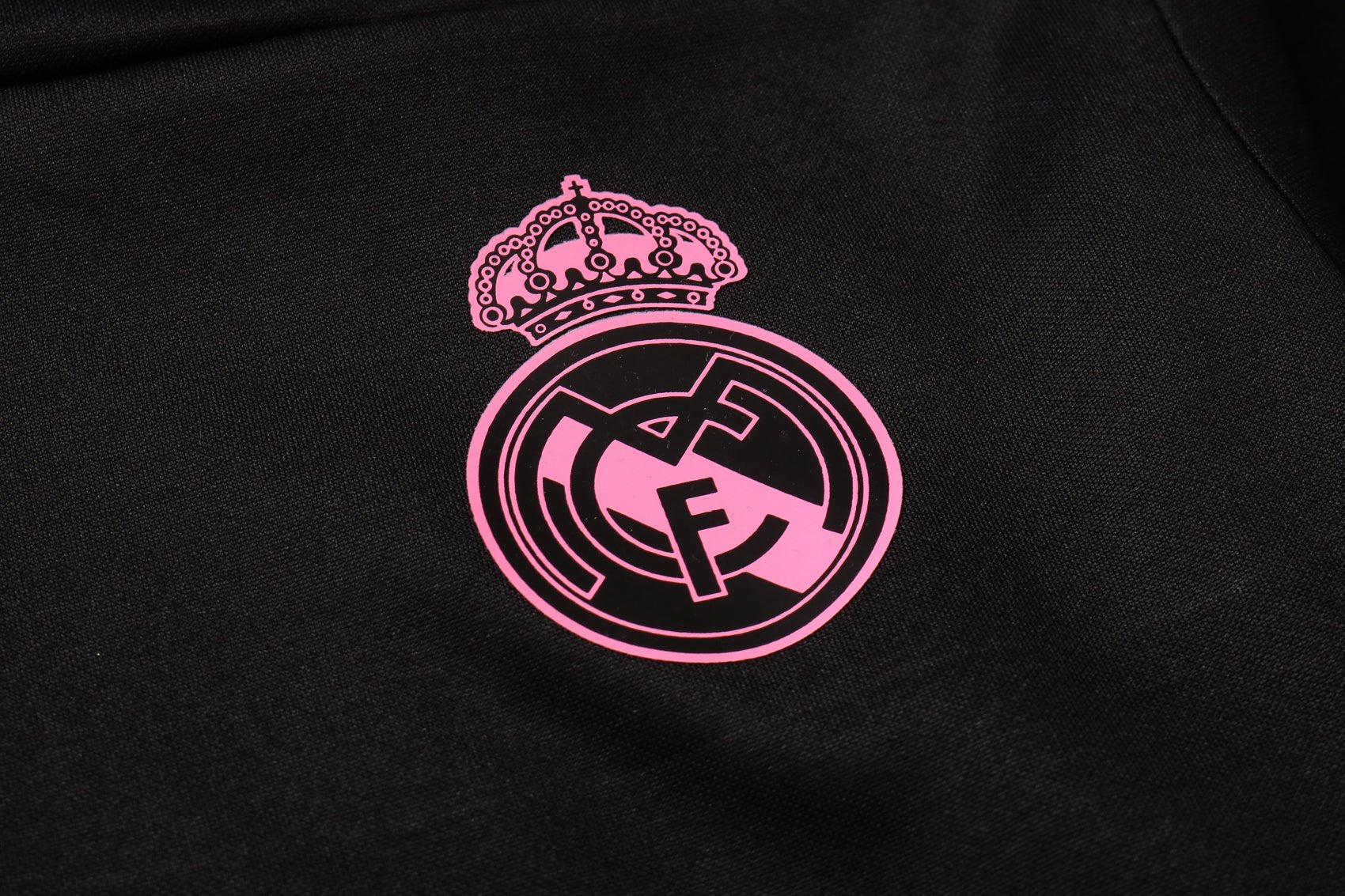 Real Madrid Tracksuit 2021 - 11Dropz