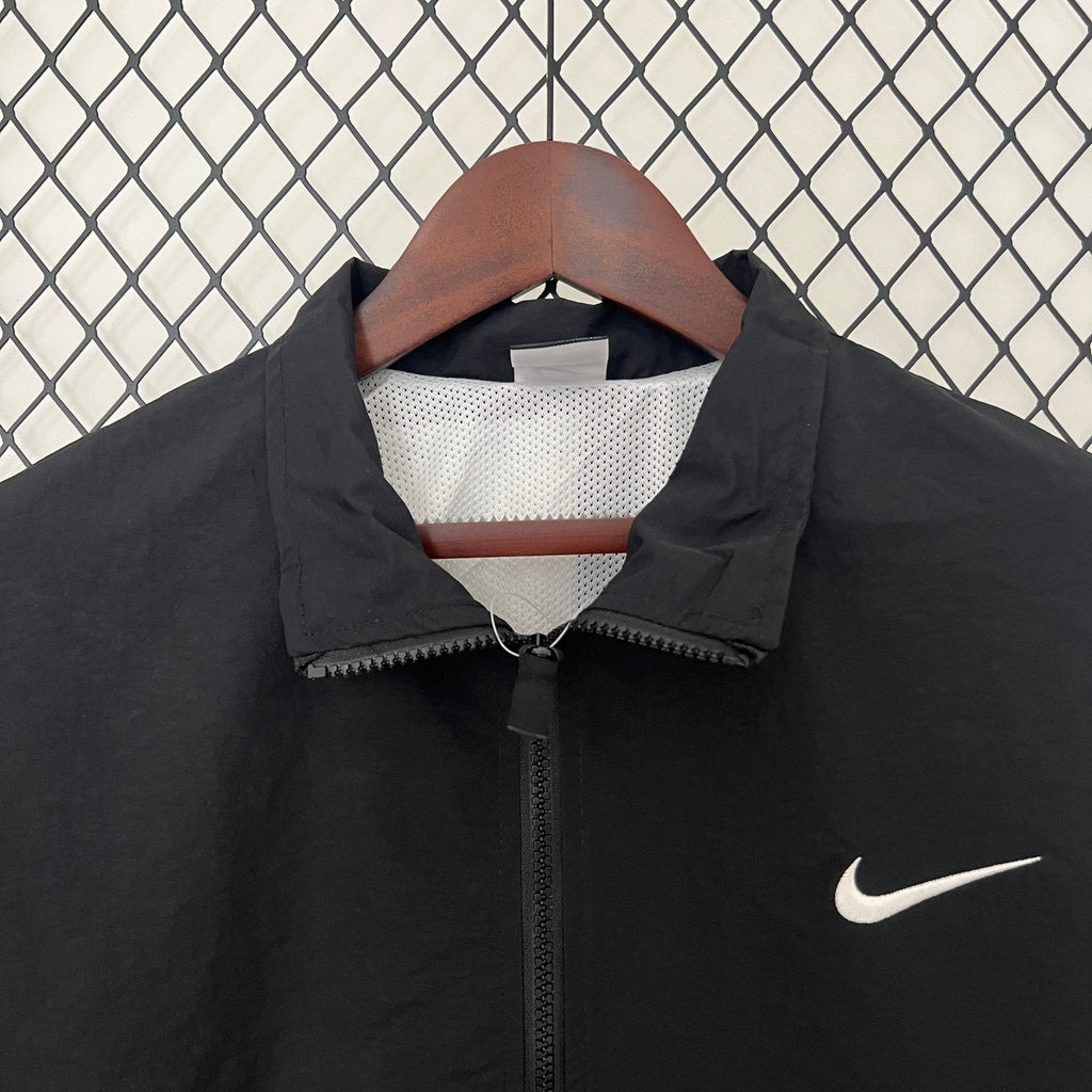 Nike Windbreaker Jacke Schwarz 2024 Version - 11Dropz