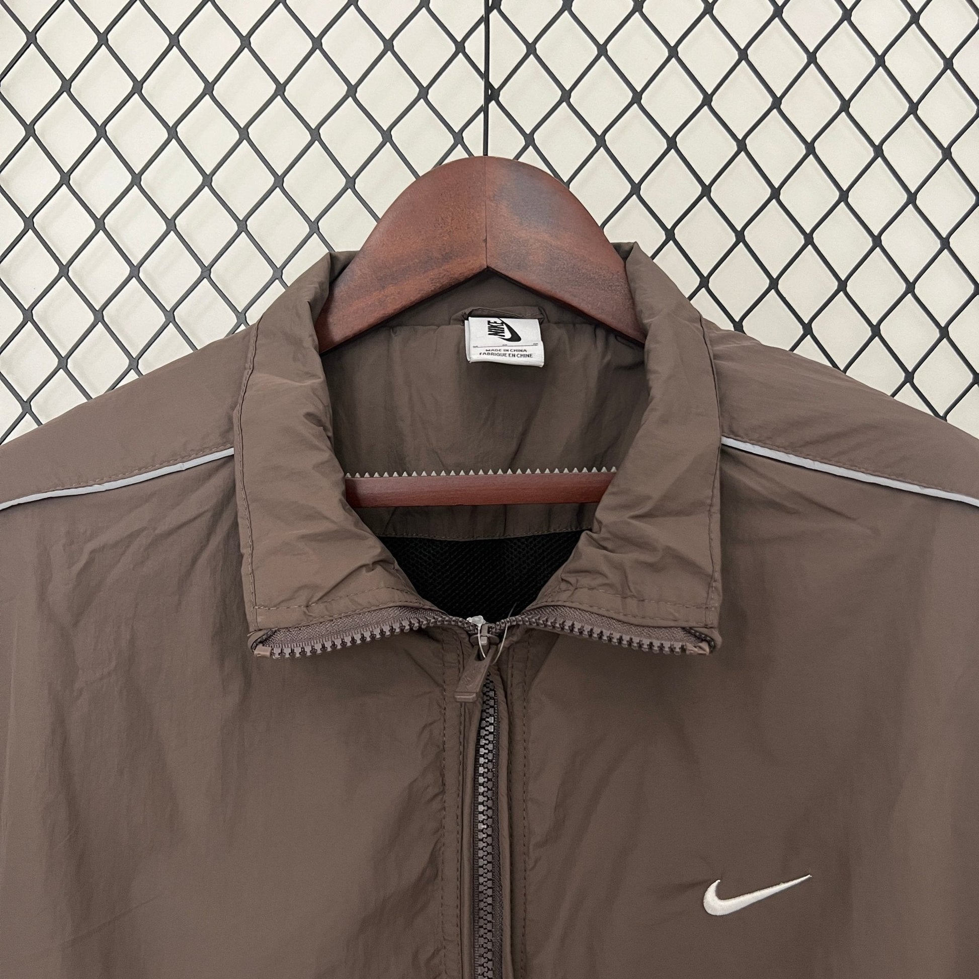 Nike Windbreaker Retro - Style Jacke Hazel - 11Dropz