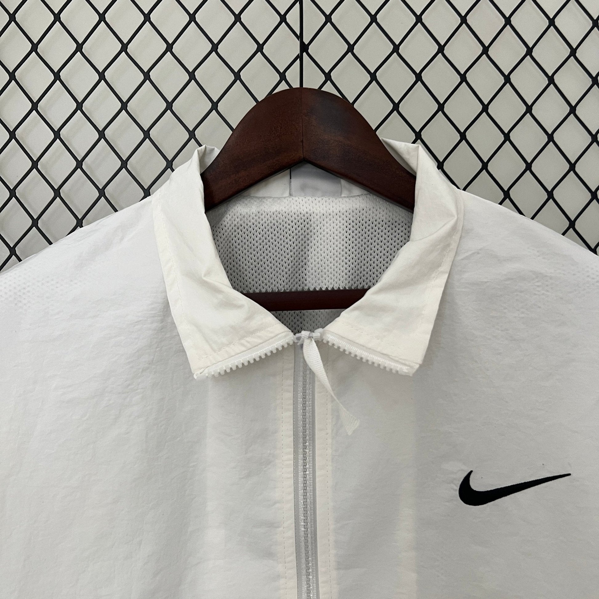 Nike Windbreaker Jacke Weiß 2024 Version - 11Dropz