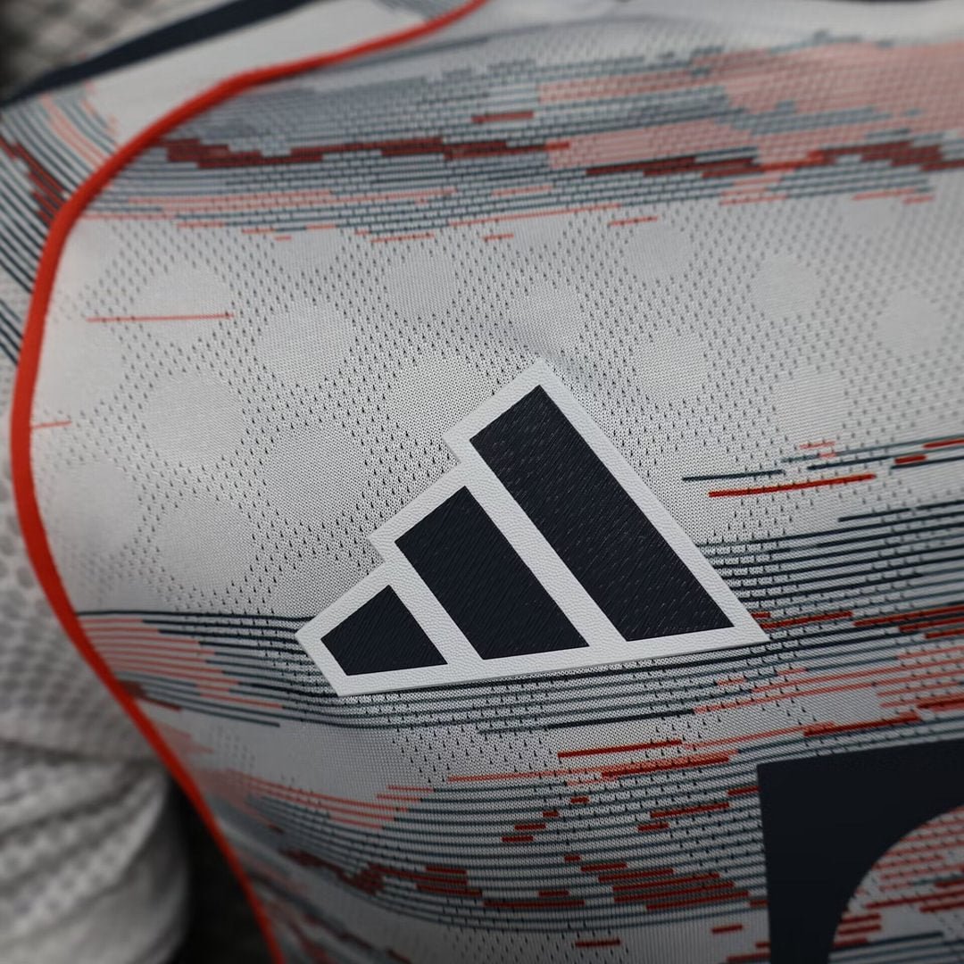 Bayern München Auswärtstrikot 2025/2026 - 11Dropz