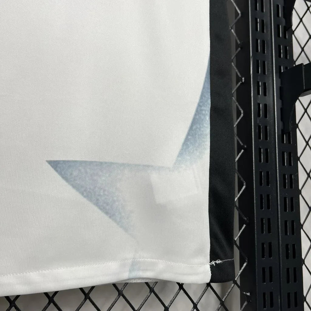 Eintracht Frankfurt Heimtrikot 2024/2025 - 11Dropz