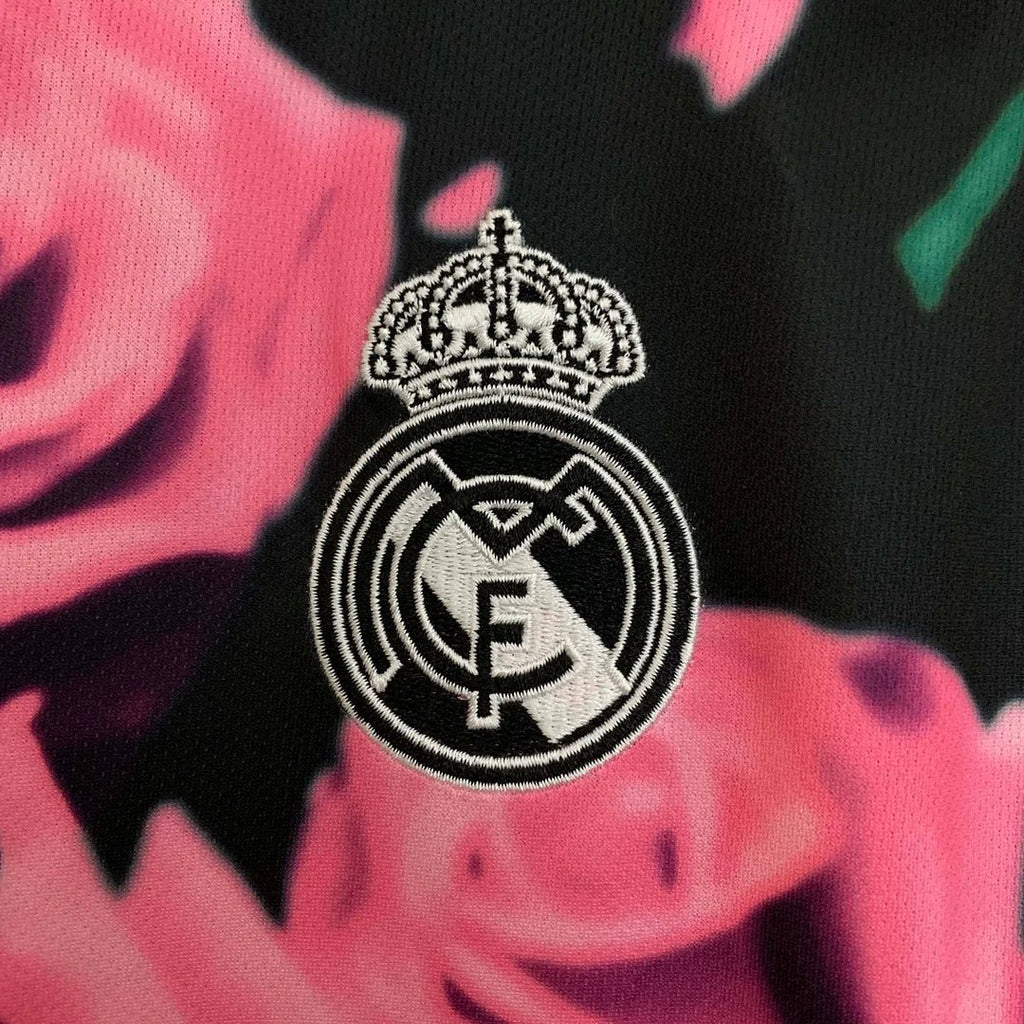 Real Madrid SPECIAL EDITION Trikot Pink - Snake 2025/2026 - 11Dropz