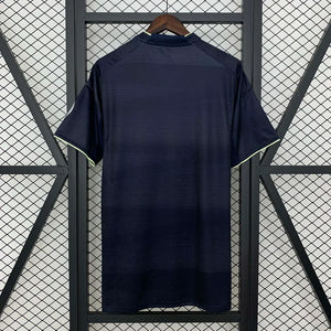 Real Madrid Auswärtstrikot 2025/2026 - 11Dropz